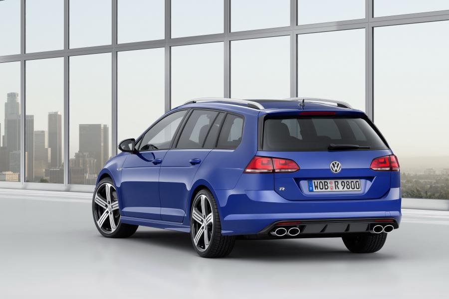 Volkswagen Golf R Variant 2015 года  (фото 4 из 25)